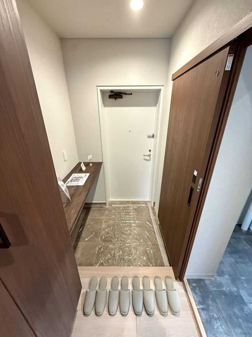 Renovated 2LDK Apartment 88.9m2 in Chuo Ward, Sapporo - Thumbnail 2