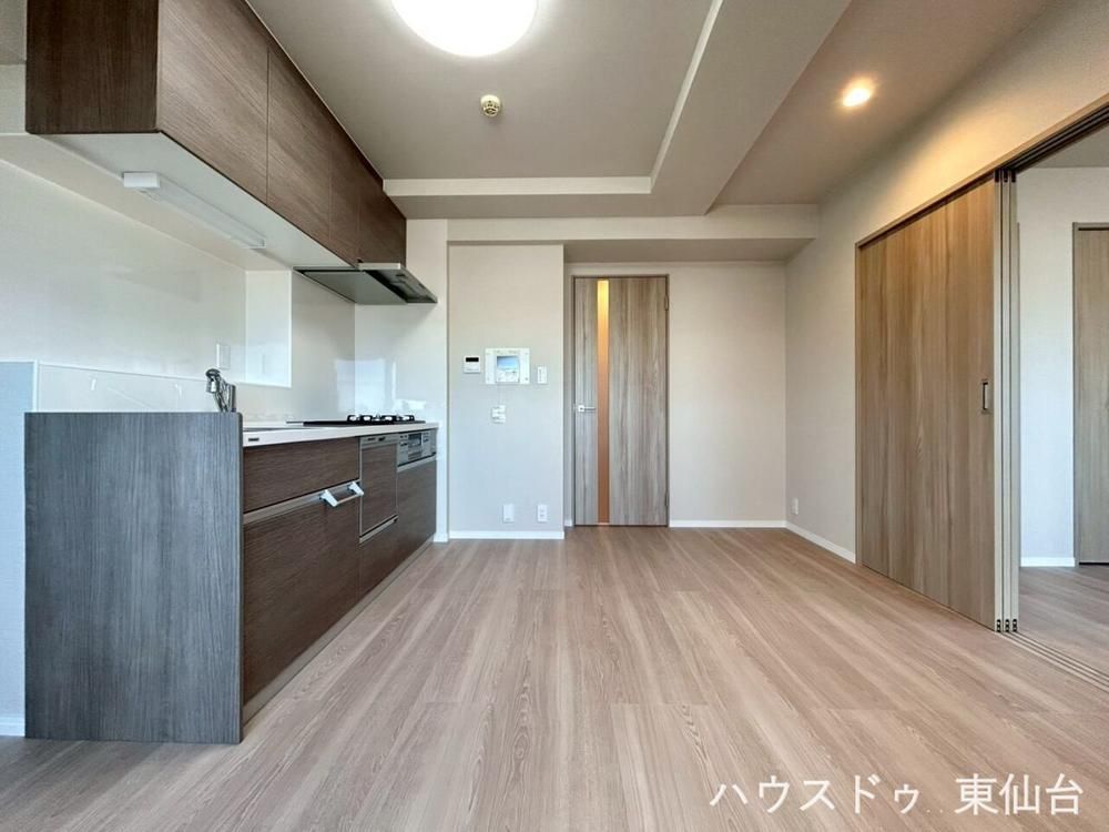 Renovated 2DK Apartment in Sendai, Miyagi Prefecture - Thumbnail 4