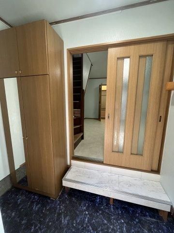 4LDK Terrace House for Sale near Karumo Station, Kobe - Thumbnail 3