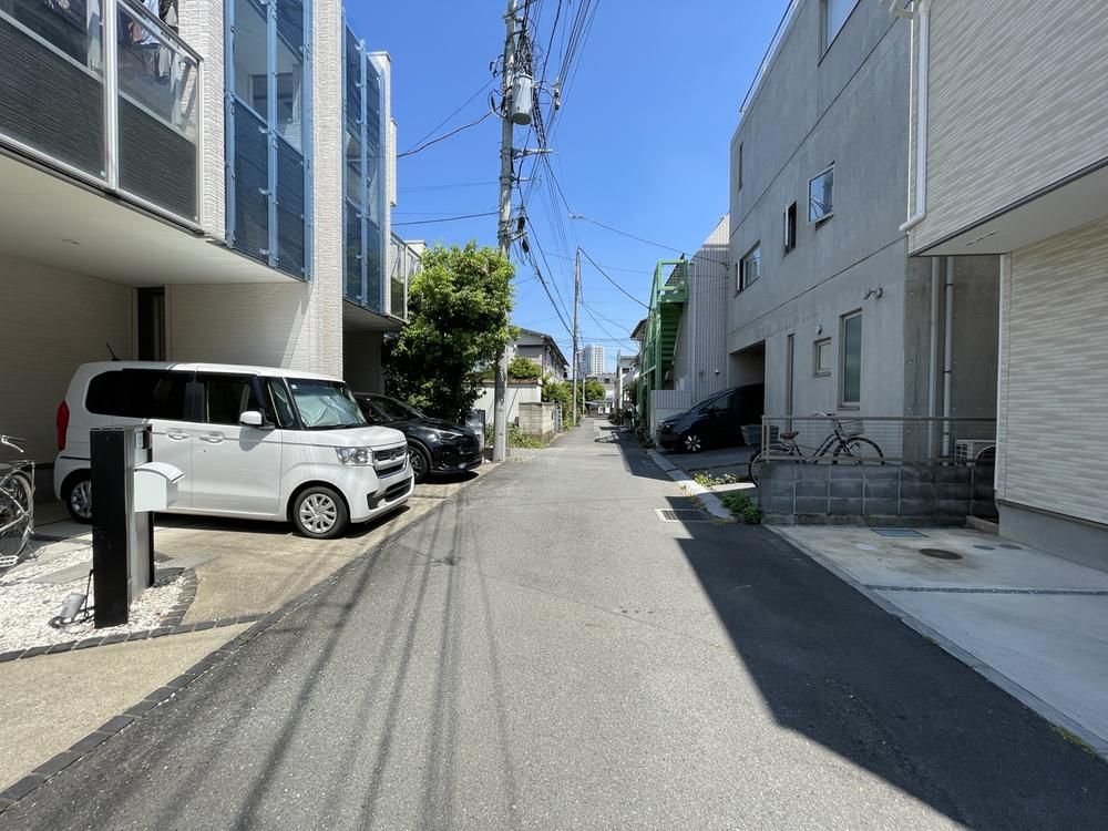3-Storey House for Sale in Saitama City, 97.92m2 - Thumbnail 3