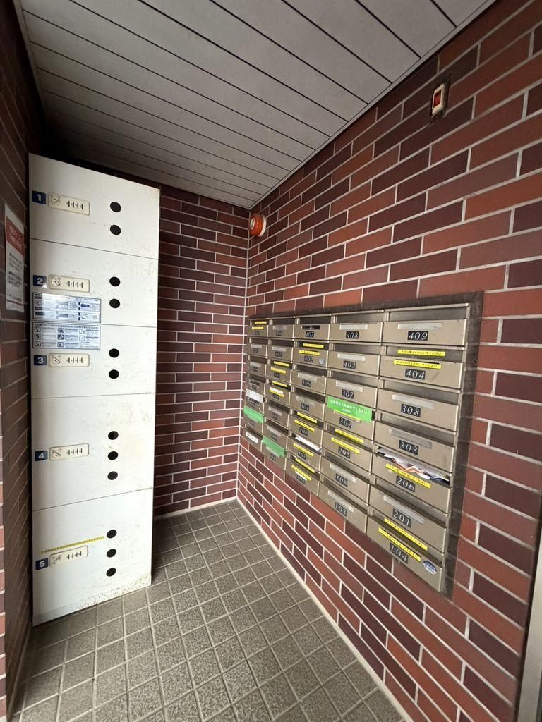 1K Apartment for Sale in Sendai, Miyagi - 16.77 sqm - Thumbnail 2