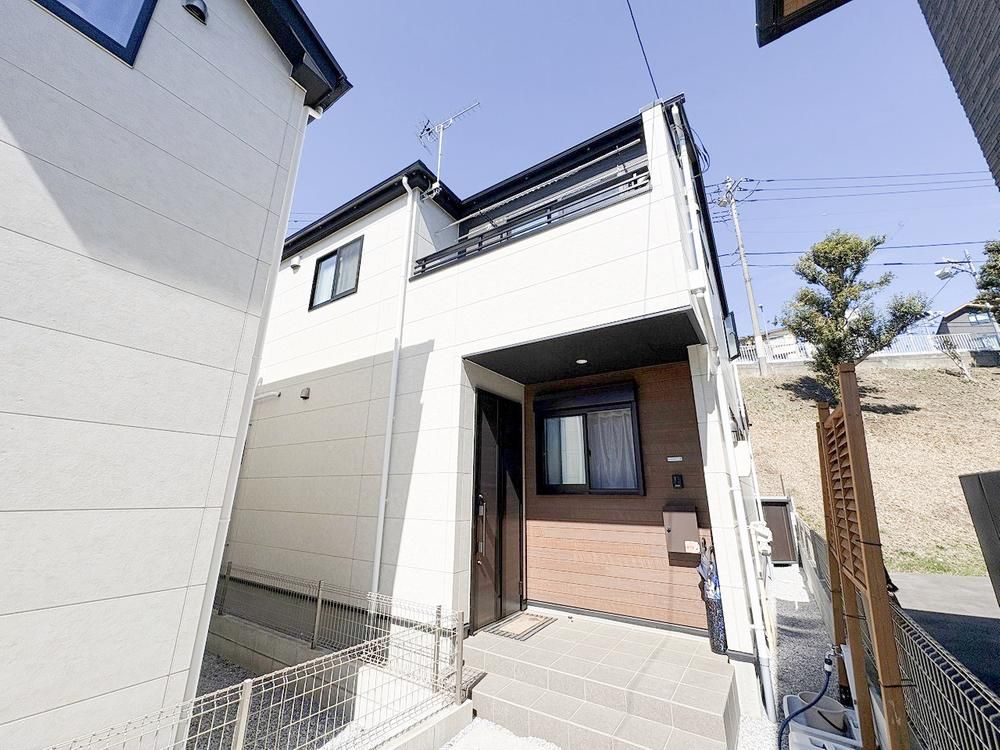 4LDK Eco House in Hachioji with Solar Power & 2 Parking - Thumbnail 3