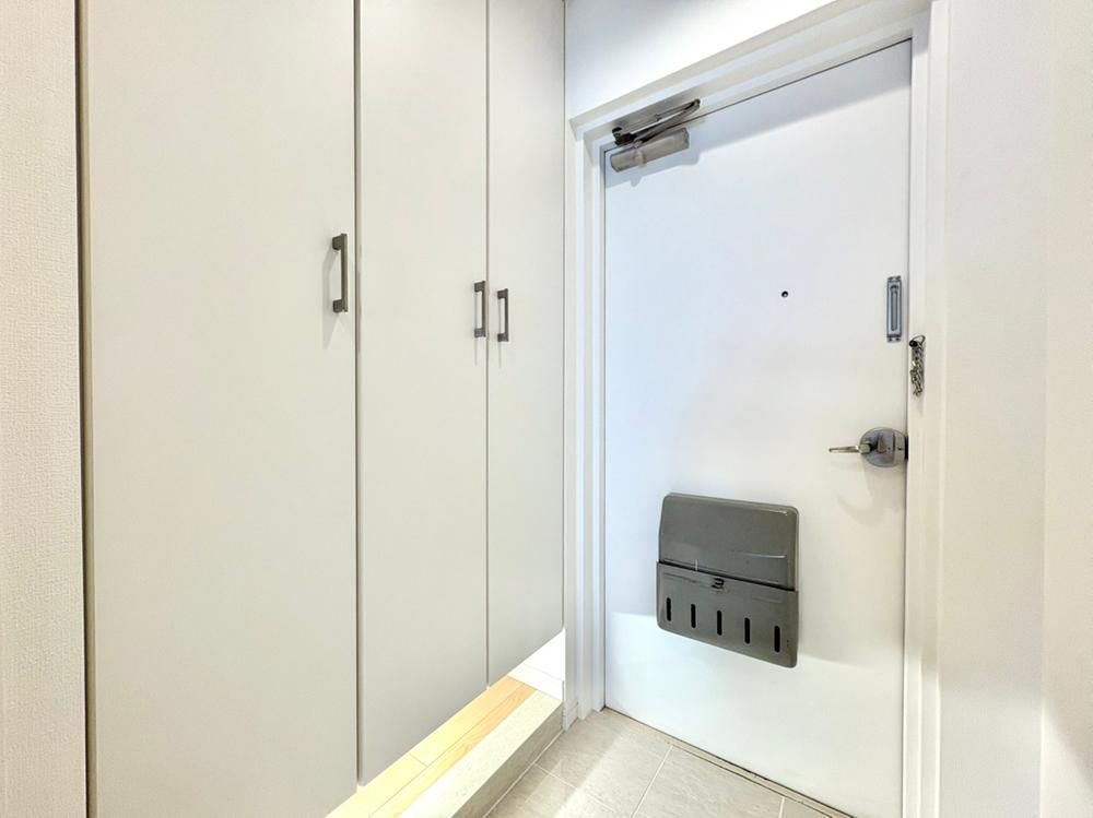 Renovated 3LDK Apartment in Kikuna, Yokohama - Thumbnail 3