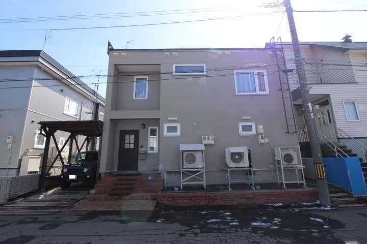 Spacious 4LDK House for Sale in Ebetsu, Hokkaido - Thumbnail 2