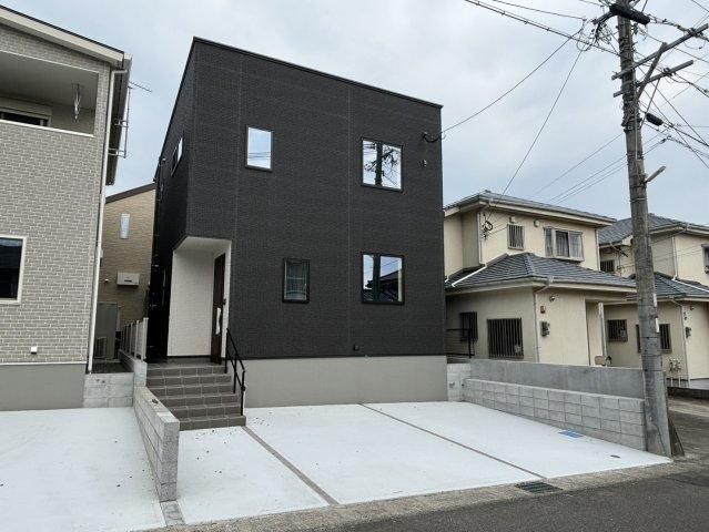 Modern 4LDK Detached House in Shimoiiki, Kagoshima City - Thumbnail 2