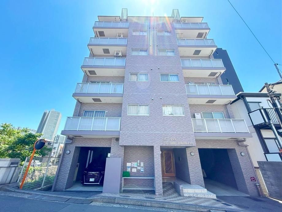 2LDK Apartment for Sale in Kanagawa-ku, Yokohama - Thumbnail 2