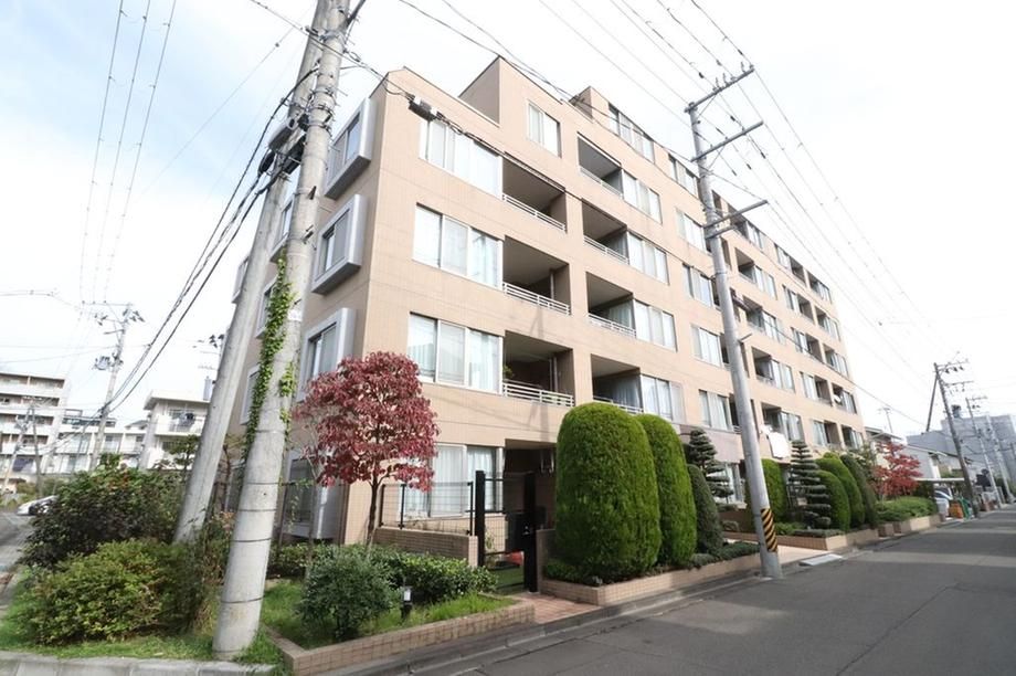 2LDK Apartment for Sale in Sendai Aoba Ward, 66.7m2 - Thumbnail 2