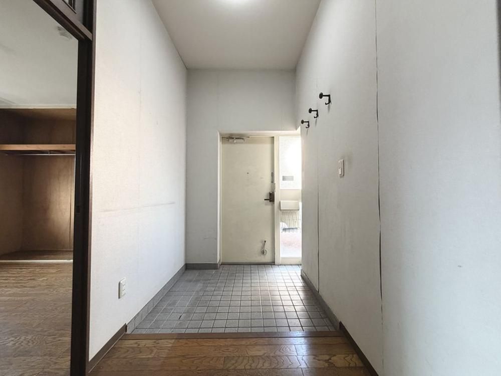3LDK Apartment for Sale in Atsugi, Kanagawa – 97m² Top Floor - Thumbnail 4