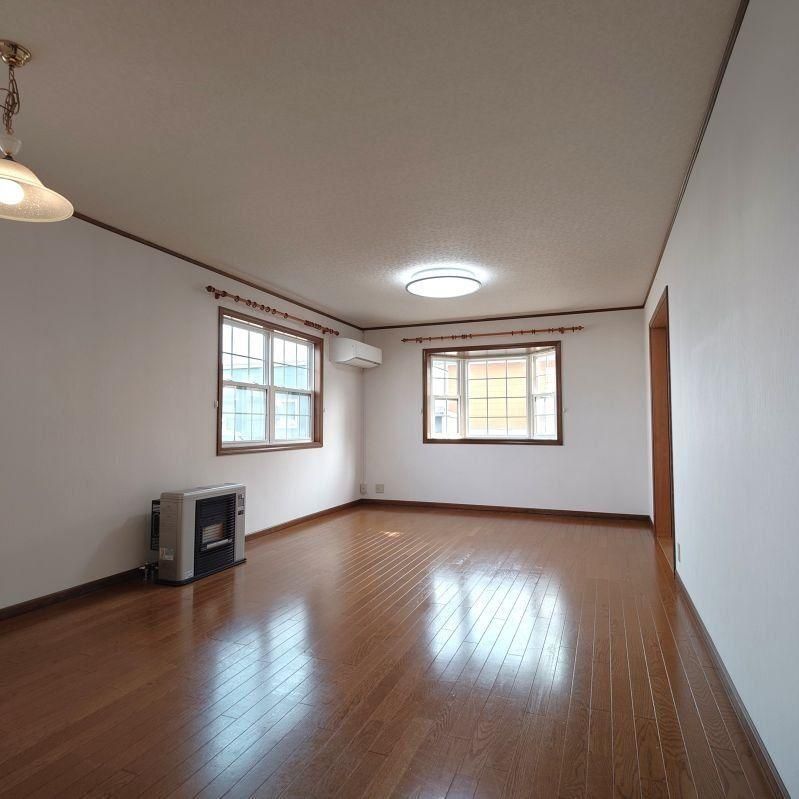 5LDK House for Sale in Tomakomai, Hokkaido - 133m2 - Thumbnail 4
