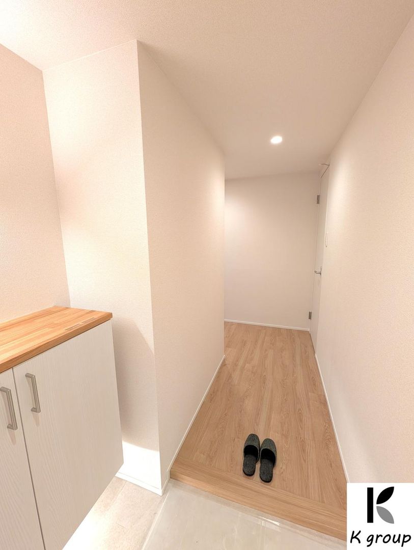 Renovated 2LDK Apartment in Sapporo's Toyohira Ward for Sale - Thumbnail 3