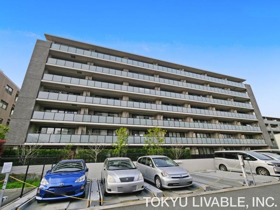 3LDK Apartment for Sale in Funabashi, Chiba - 64.64m2 - Thumbnail 2