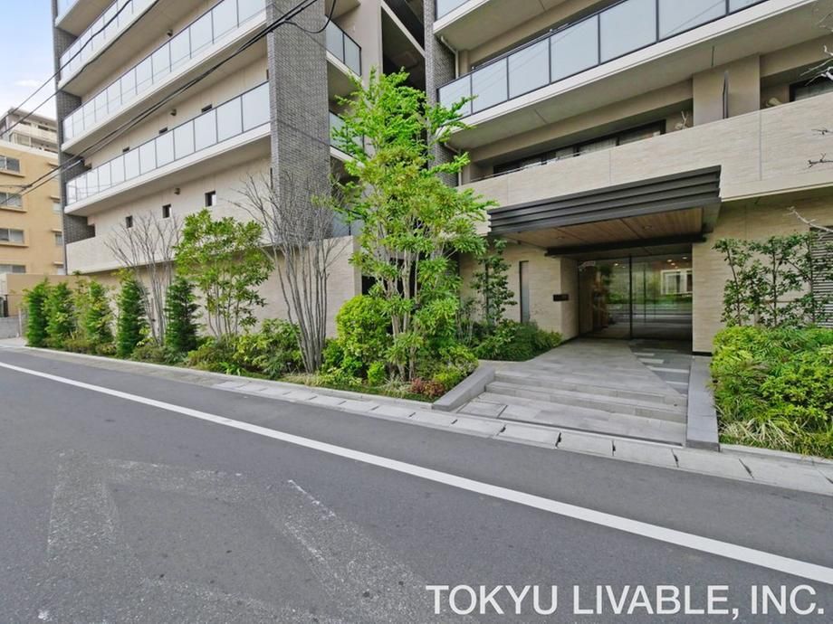 3LDK Apartment for Sale in Funabashi, Chiba - 64.64m2 - Thumbnail 3