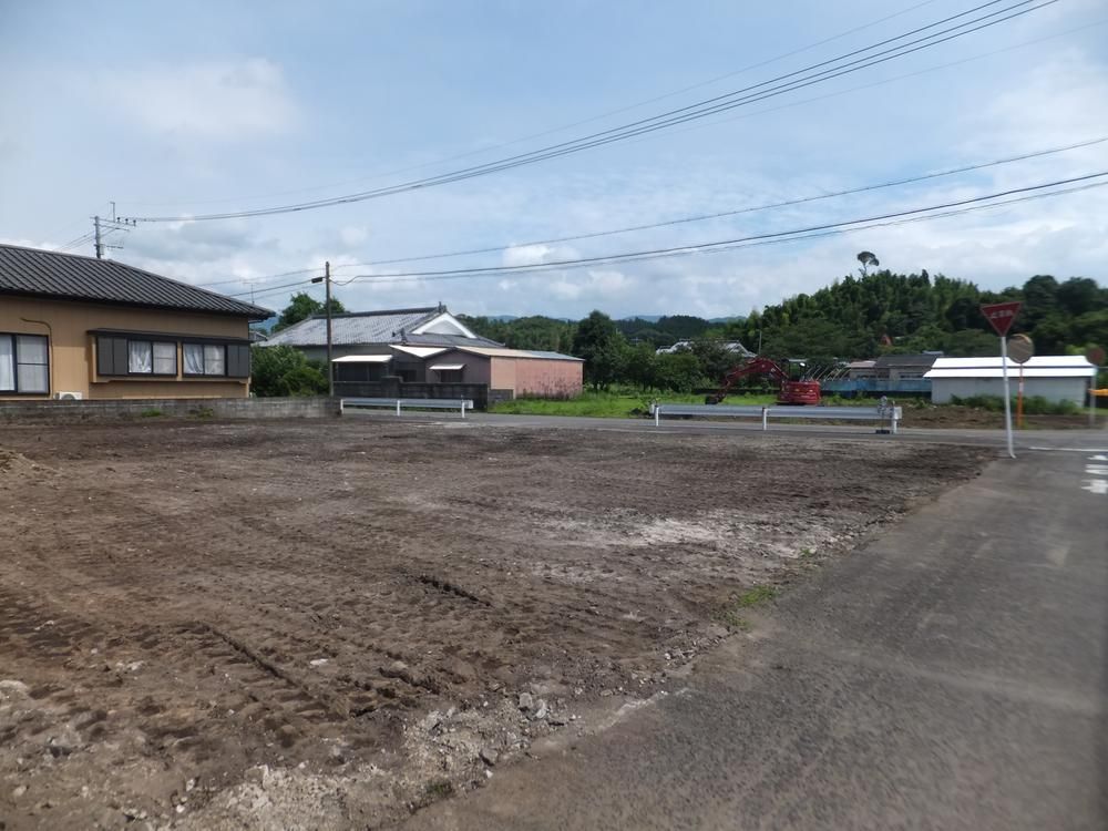 397 sqm Land for Sale in Mochibaru, Miyazaki - Thumbnail 2