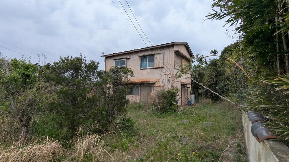 Land for Sale in Yokoshibahikari, Chiba - 306m2 Corner Lot - Thumbnail 2