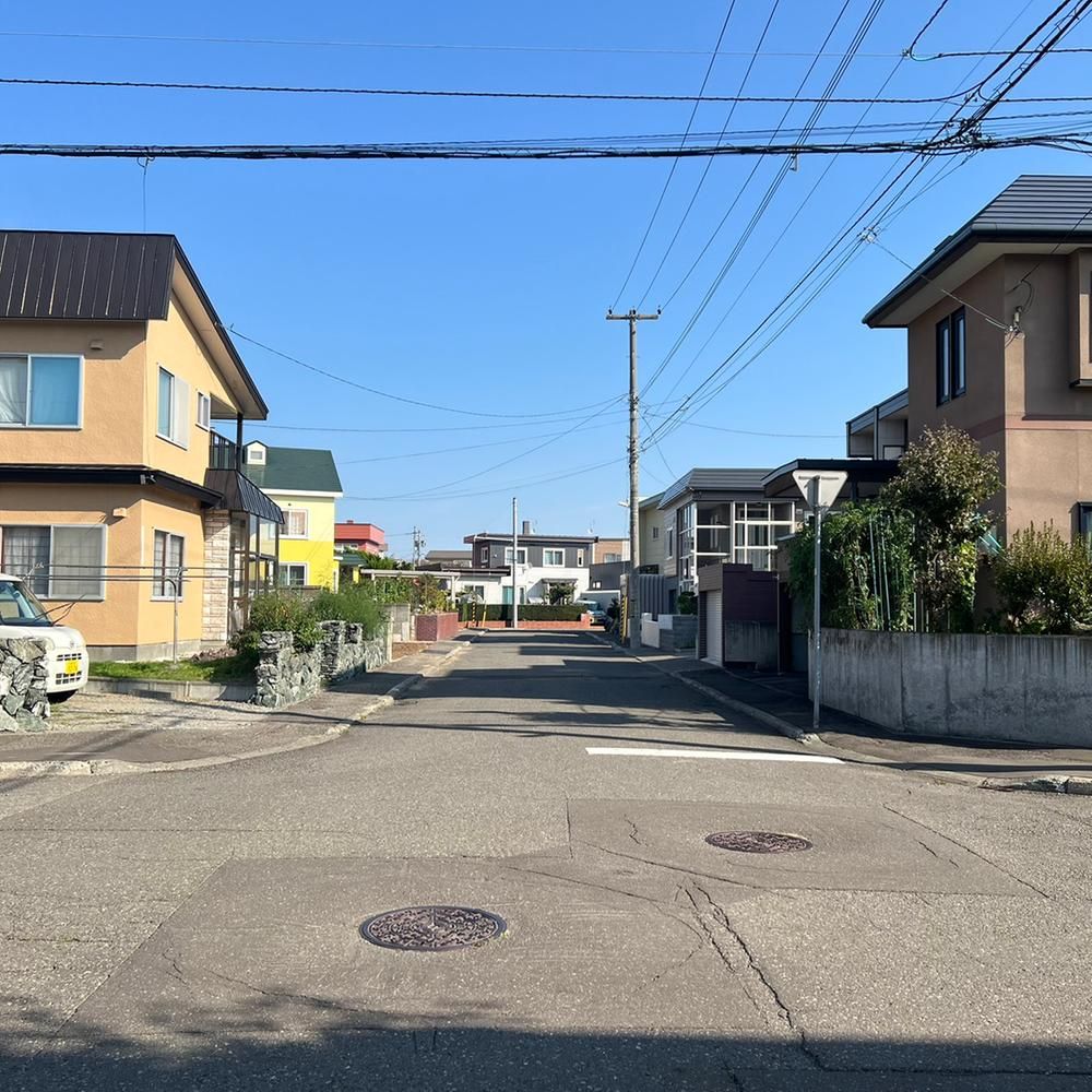 302.77m2 Building Land in Atsubetsu-Minami, Sapporo Hokkaido - Thumbnail 3