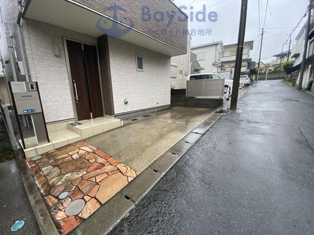 4LDK Detached House for Sale in Minami-ku, Yokohama - Thumbnail 2