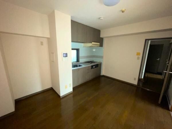 3DK Apartment for Sale in Ebina, Kanagawa - 55.84m2 - Thumbnail 4