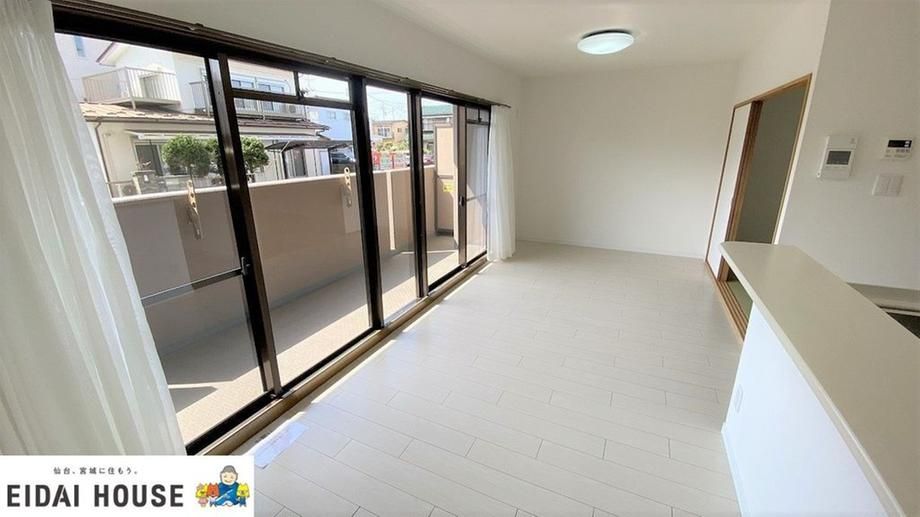 3LDK Apartment for Sale in Taihaku Ward, Sendai - Thumbnail 2