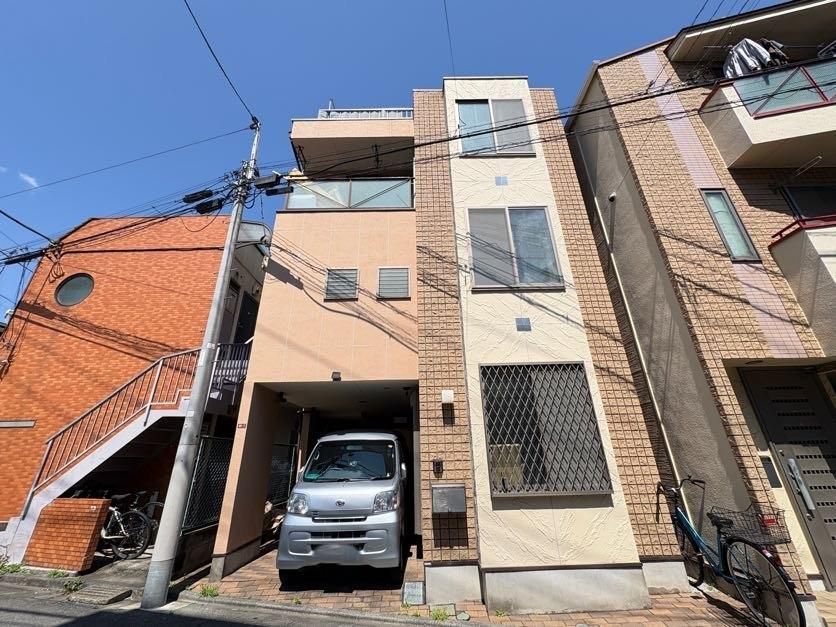 3LDK House for Sale in Ogikubo, Suginami Ward, Tokyo - Thumbnail 2