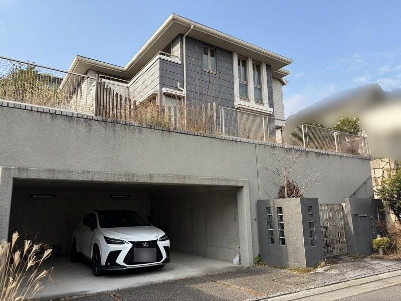 5LDK+S House for Sale in Takarazuka, Hyogo - 138M Yen - Thumbnail 3