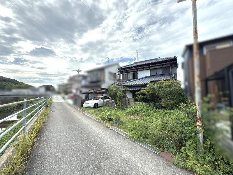 3LDK Used House for Sale in Asakura, Kochi City - 17.8 Million Yen - Thumbnail 2
