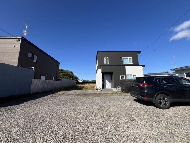 5LDK Detached House for Sale in Shikaoi Town, Hokkaido - Thumbnail 3