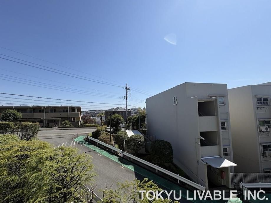 3LDK Apartment for Sale in Miyamae-ku, Kawasaki - Thumbnail 3