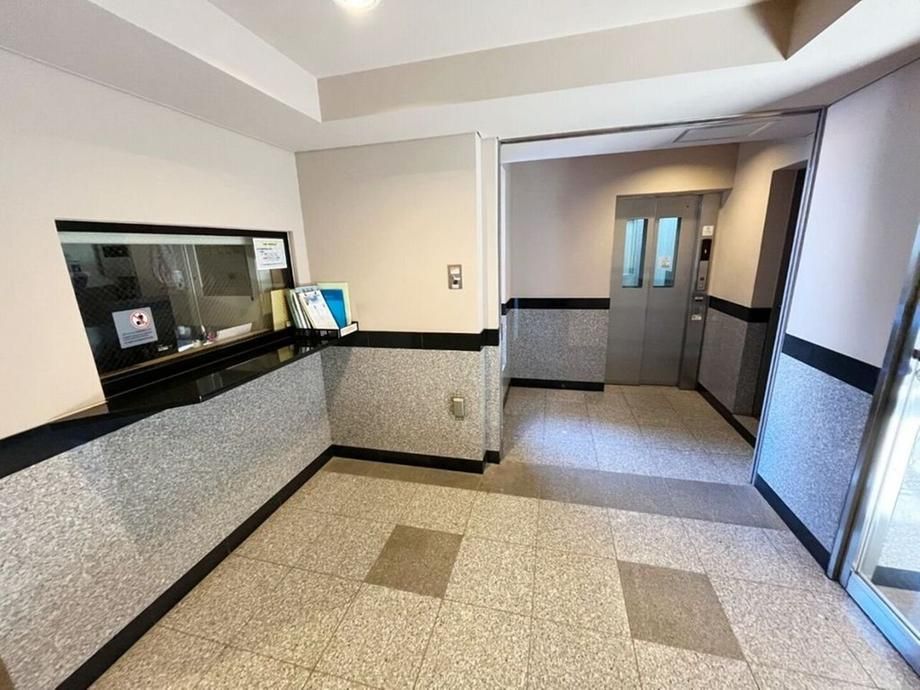 Renovated 3LDK Apartment in Kawasaki-ku, Kanagawa - Thumbnail 2