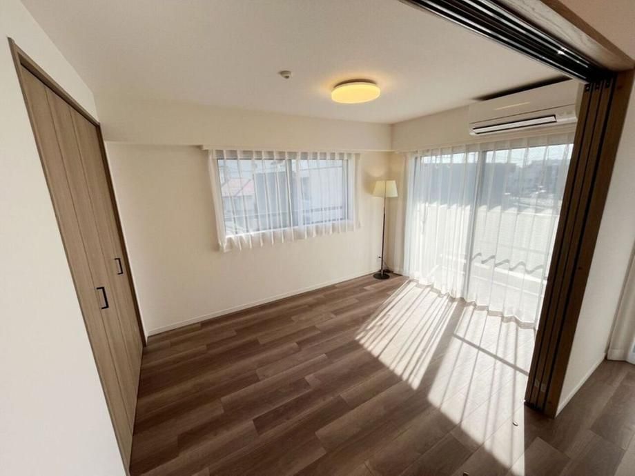 Renovated 3LDK Apartment in Kawasaki-ku, Kanagawa - Thumbnail 4