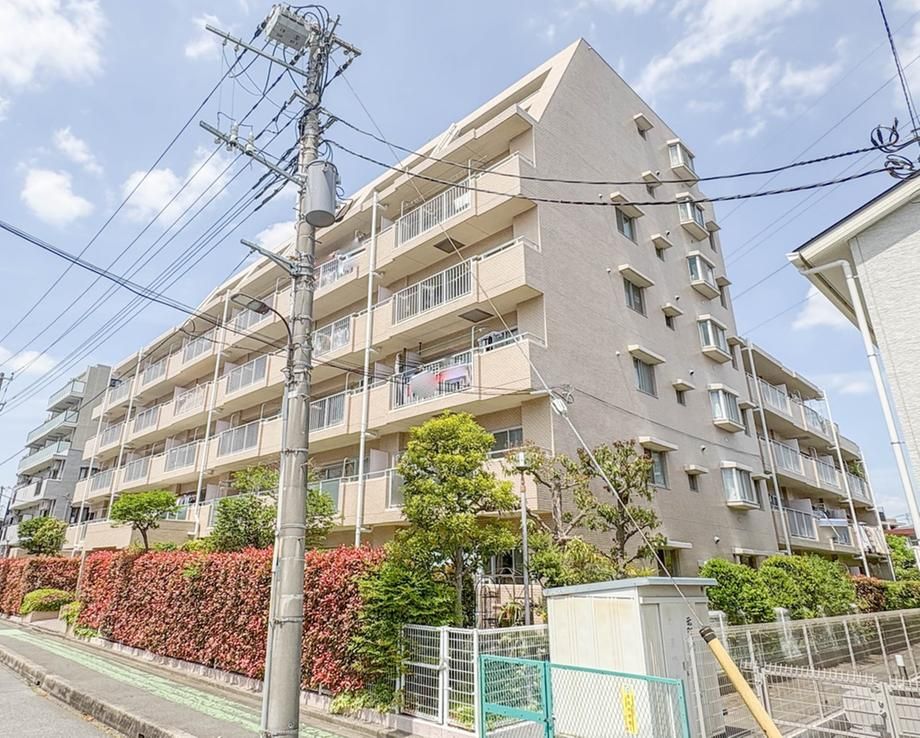 Renovated 3LDK Apartment in Urawa, Saitama - 63.62m2 - Thumbnail 2
