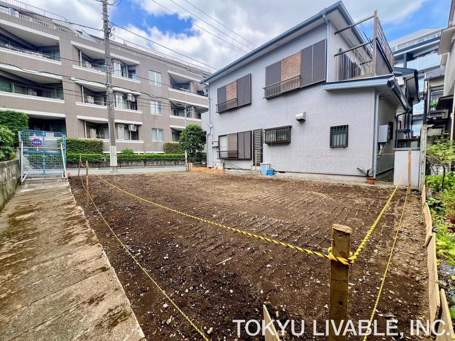 74m2 Building Plot for Sale in Setagaya, Tokyo - Thumbnail 3