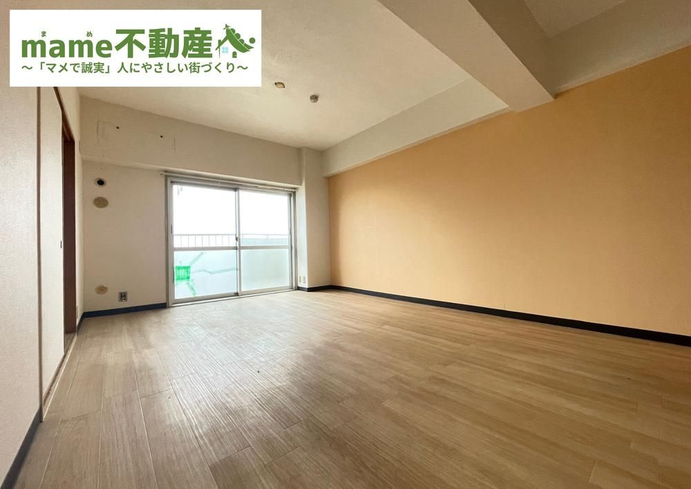 Renovated 3LDK Apartment Near Fujishiro Station in Toride - Thumbnail 2
