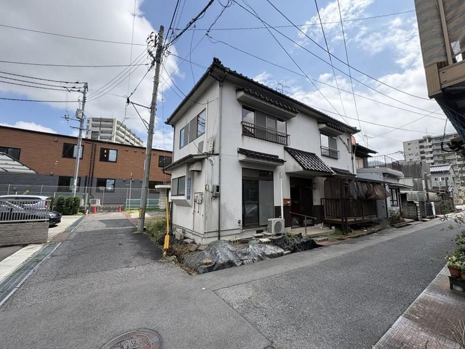 5DK Detached House for Sale in Mihara, Hiroshima - 650万円 - Thumbnail 2