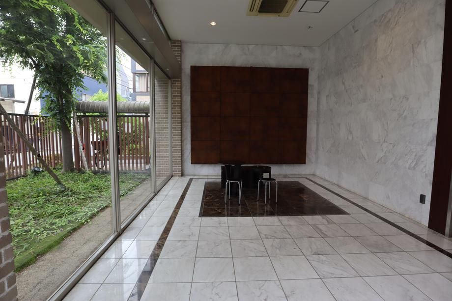 2LDK Apartment for Sale in Takatsu-ku, Kawasaki City - Thumbnail 3