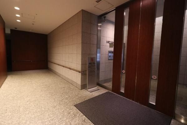 2LDK Apartment in THE TOKYO TOWERS MIDTOWER, Kachidoki, Chuo-ku, Tokyo - Thumbnail 4