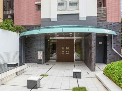1LDK Penthouse Apartment for Sale in Akasaka, Minato, Tokyo - Thumbnail 4