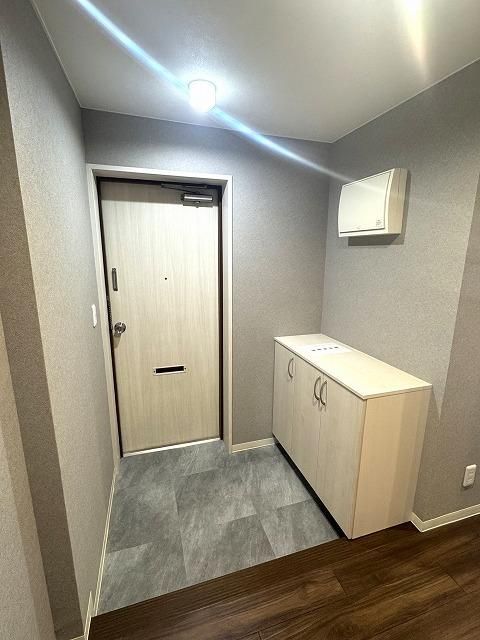 3LDK Apartment for Sale in Chuo-ku, Sapporo - 70.78m² - Thumbnail 2