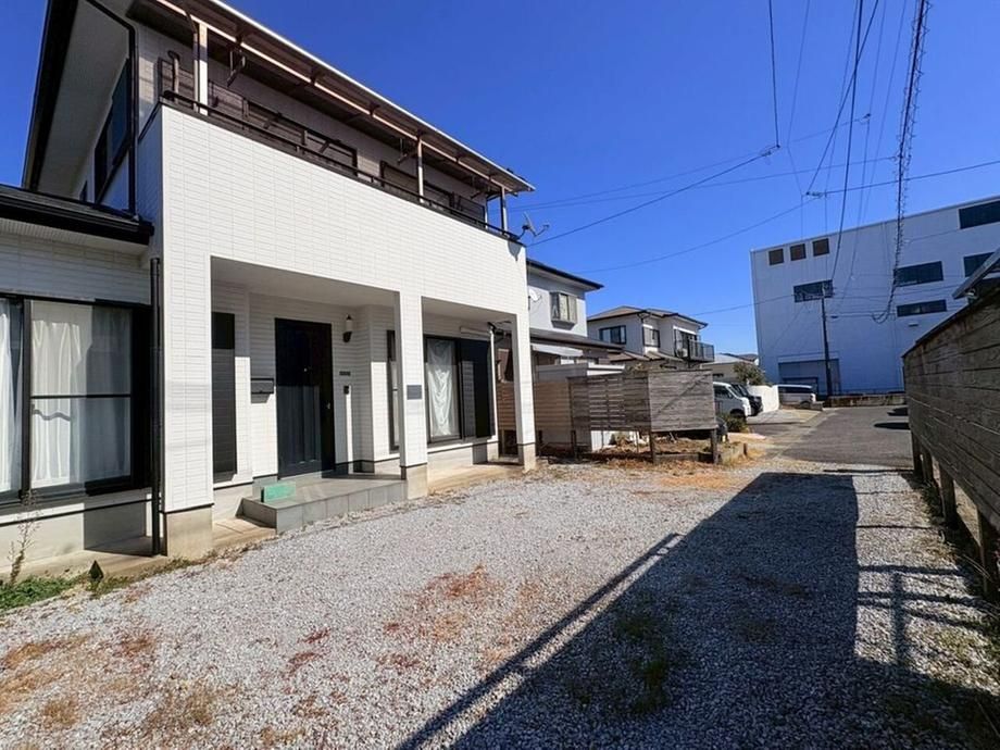 4LDK Used Detached House in Akae, Miyazaki City - 125 sqm - Thumbnail 3