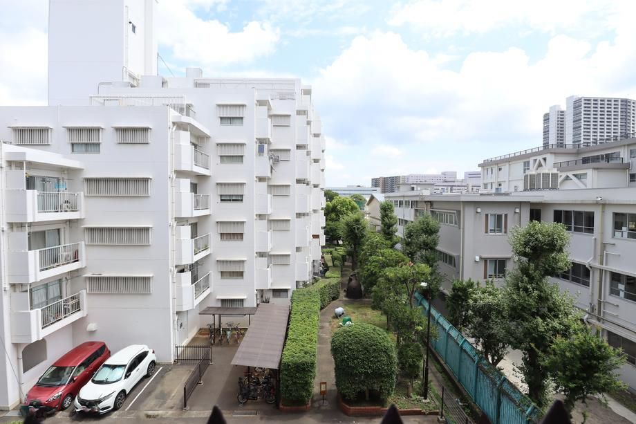 2K Apartment for Sale in Takatsu-ku, Kawasaki, Kanagawa - Thumbnail 2