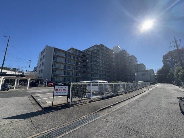 3LDK Renovated Apartment for Sale in Ōmiya-ku, Saitama - Thumbnail 2