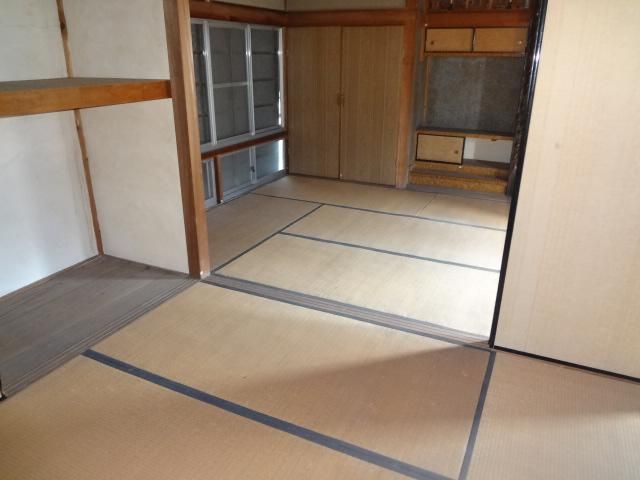 6DK Used House for Sale in Takasu Oshima, Kochi City - Thumbnail 3