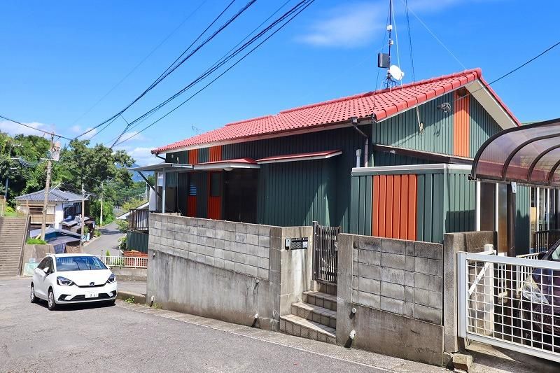 2LDK+S Wooden House with Parking for 4 in Beppu, Oita - Image 1