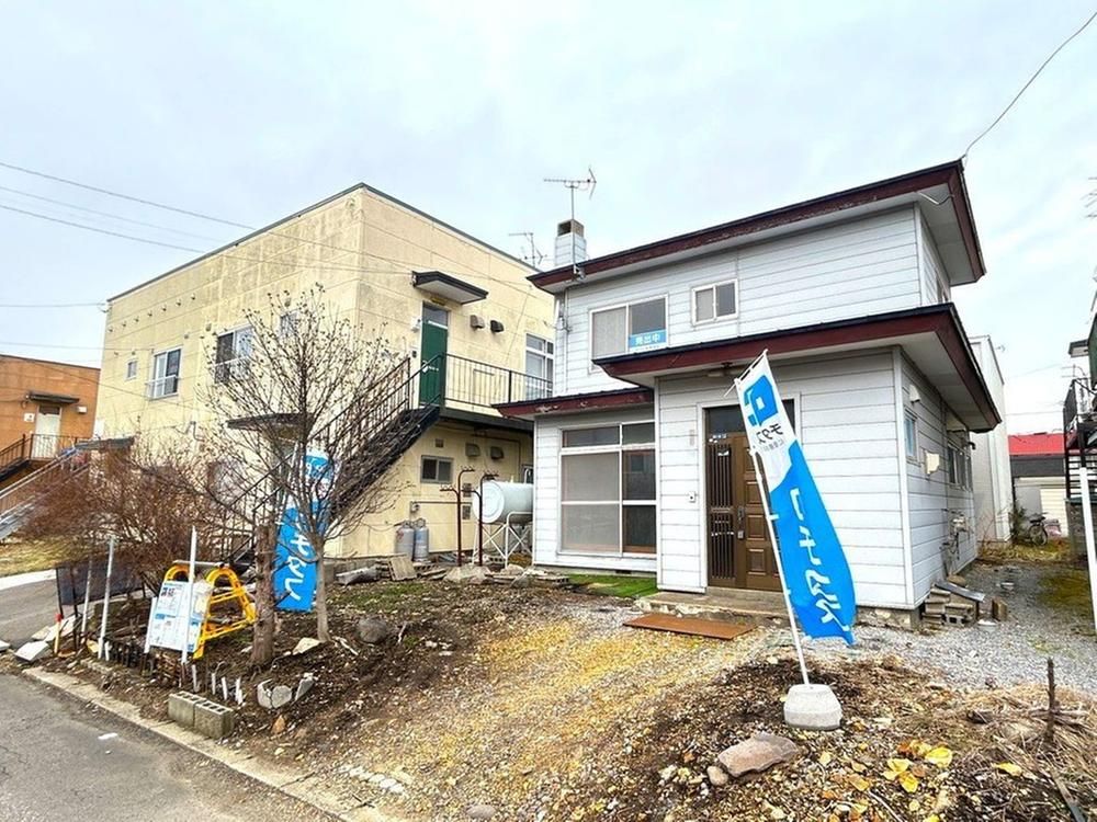Renovated 2LDK House in Hakodate with Parking - Thumbnail 2
