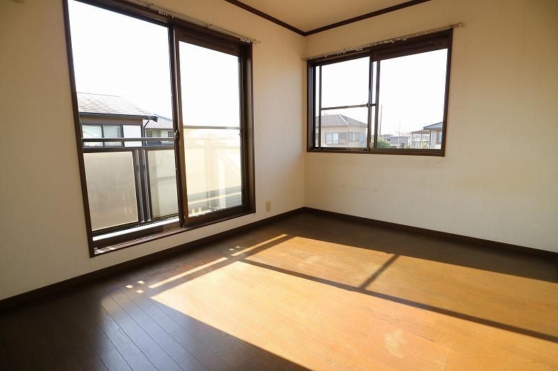 5LDK House on 116 Tsubo Land in Ryugasaki, Ibaraki - Thumbnail 4