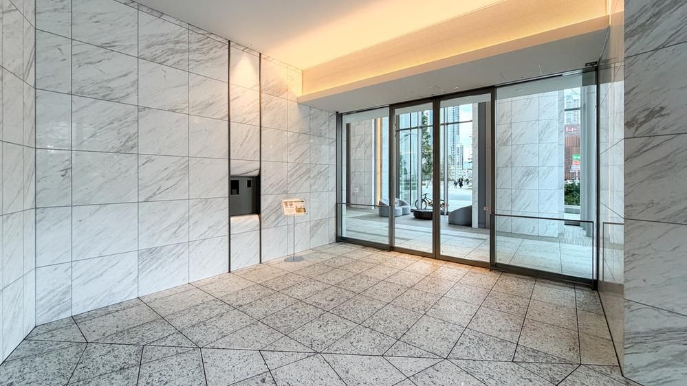 New 2LDK Apartment for Sale in Harumi, Chuo City, Tokyo - Thumbnail 3