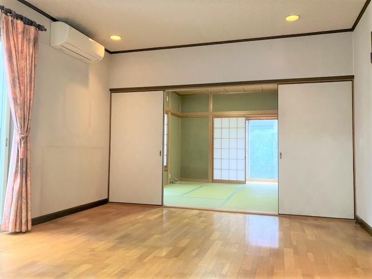 4LDK Detached House for Sale in Higashikawaguchi, Kawaguchi - Thumbnail 2
