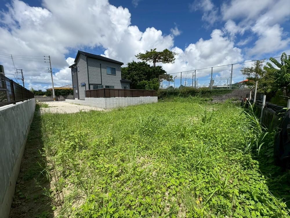Land for Sale in Yonagusuku, Yaese Town, Okinawa - 293.97 sqm - Thumbnail 4