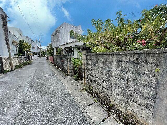 Land for Sale in Shuri Akahira-cho, Naha City, Okinawa - Thumbnail 4