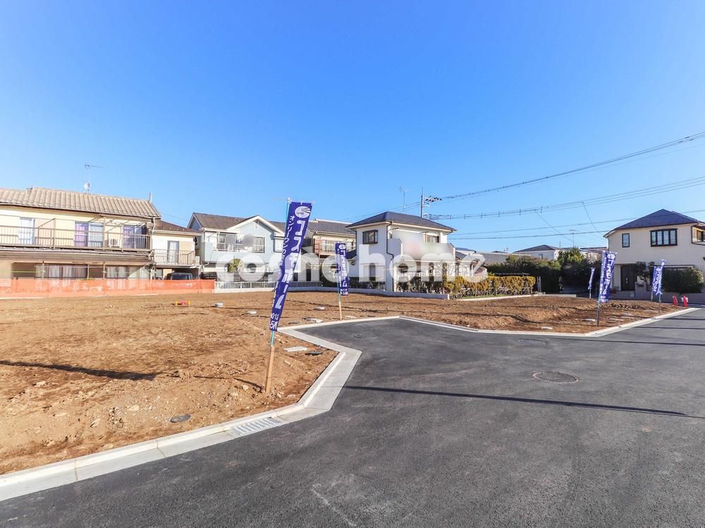 Land for Sale in Ome Tokyo: 11 Plots in Shinmachi - Thumbnail 2