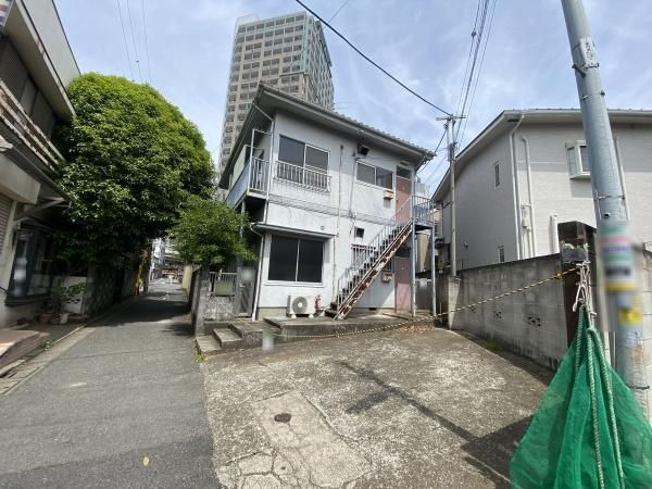 140m2 Land for Sale in Setagaya, Tokyo Near Komazawa Daigaku Station - Thumbnail 2
